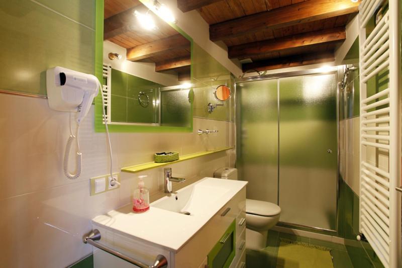 Apartamentos Hervasypunto Rum bild